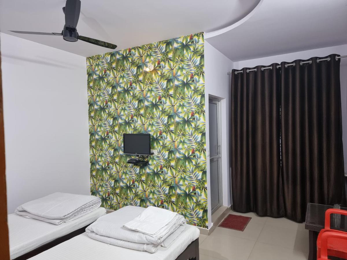 Shivani Inn Hotel & Banquet Seoni  Zewnętrze zdjęcie